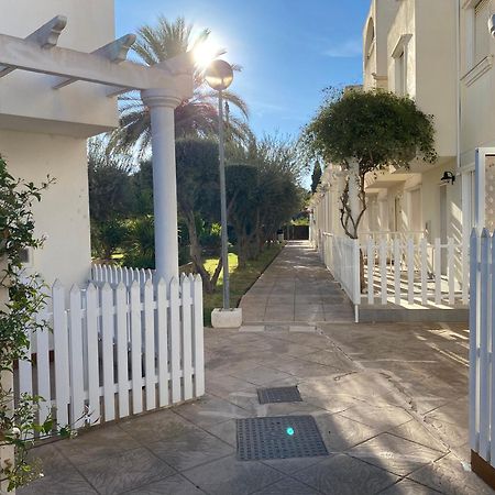 Garden Vistas. Hermoso Duplex Con Patio, Solarium Y Piscina. Vera Exterior photo